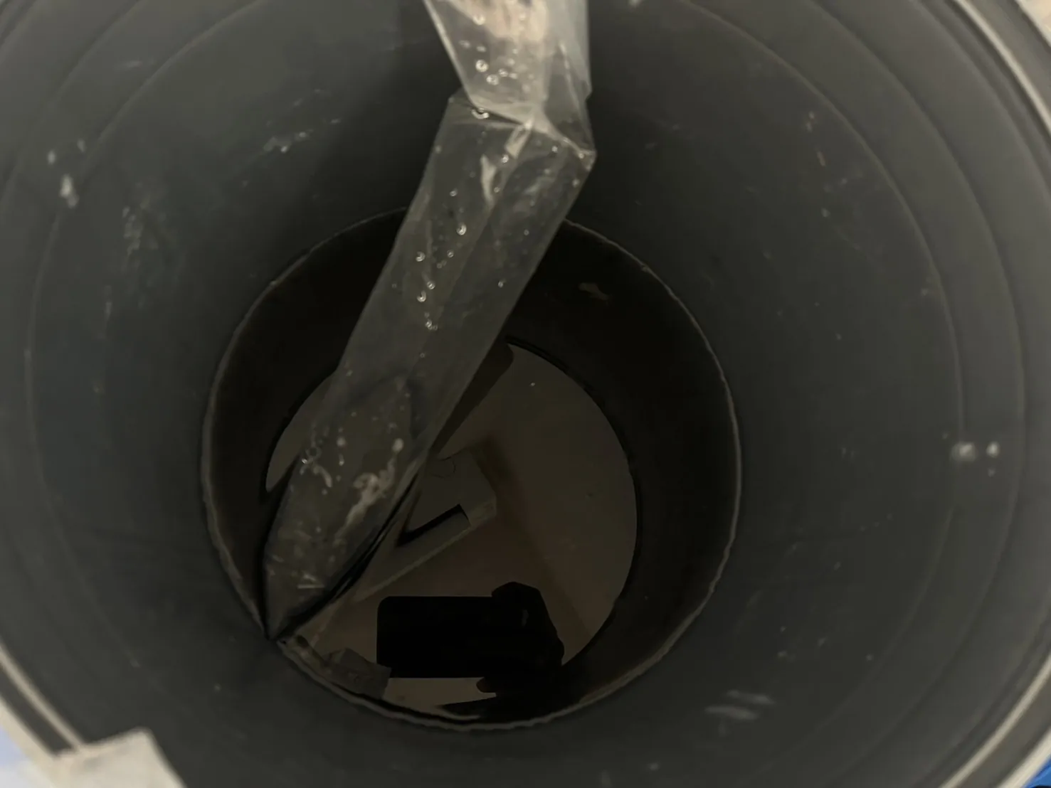 富士通 通常壁掛けエアコン AS-A368H 作業後 廃液