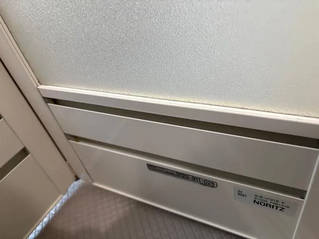 浴室クリーニング 作業後 折れ戸の通風口 浴室クリーニング 作業後 折れ戸の通風口