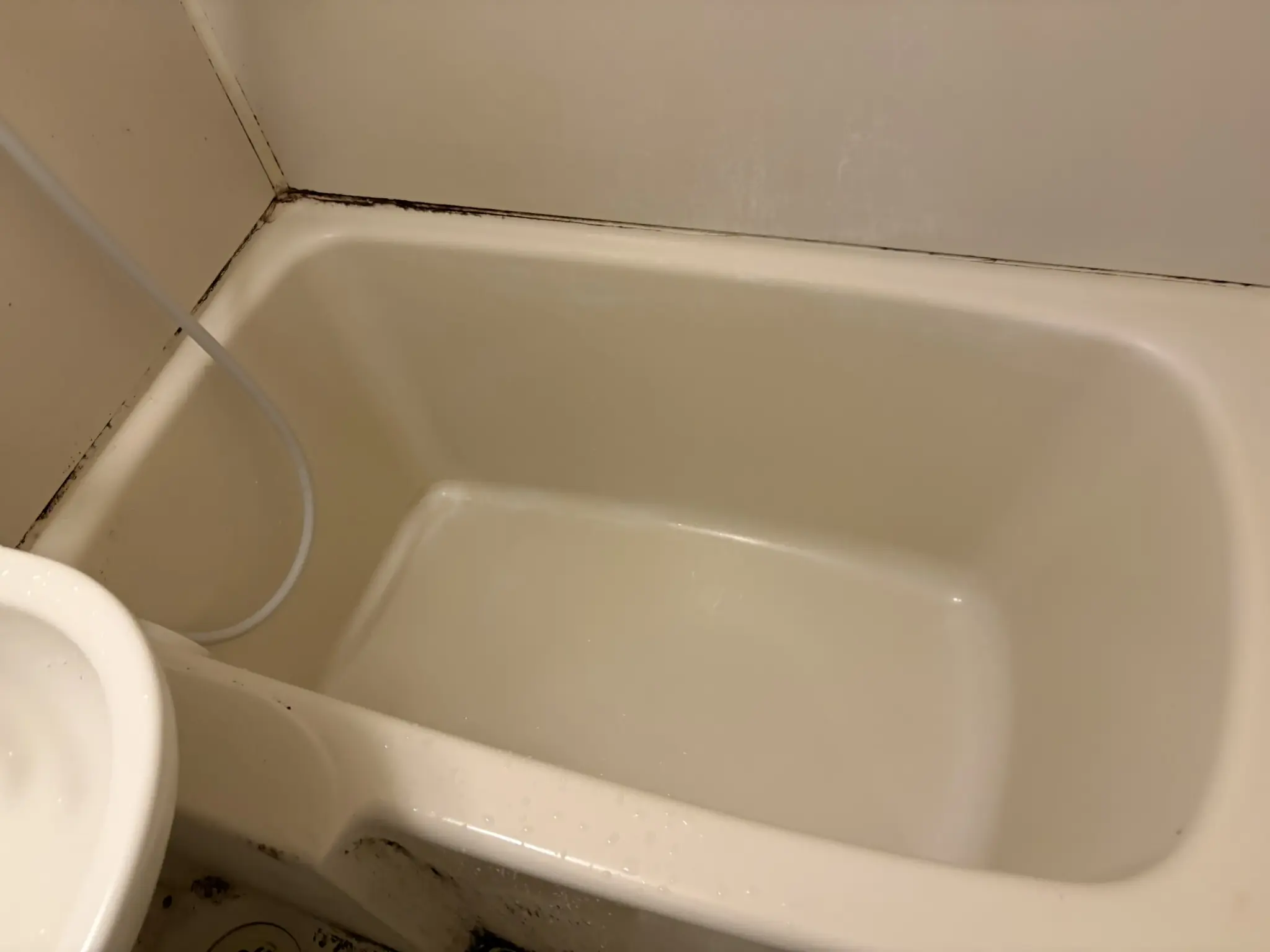 3点ユニット 作業前 浴槽